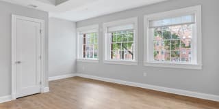 Highbridge Gallery 85