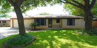 Updated Northeast Park Home Near Loop 410 - Realtor Commission: $500 Gallery 1