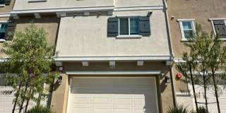 Modern, Energy-Efficient Tri-Level Townhome in Santee! Gallery 1