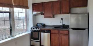 8 Grove St Gallery 1