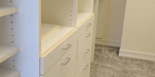 Seasonal/short term 3/2 renovated Ritz Carlton beauty with long water views Gallery 36