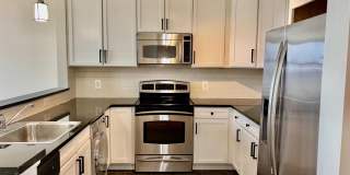 111-00 S 15TH Street Gallery 1