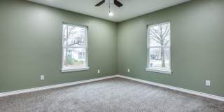 Beautifully Remodeled 3-1 in Sherman! Fridge, Washer and Dryer Included! Gallery 13