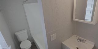 515 W 35th Street Gallery 4