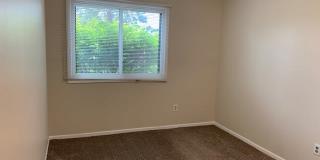 2109 45th Street, Unit 101 - 1 Gallery 6