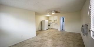 1 bed and 1 bath located in Henderson! 1 bed and 1 bath located in Henderson! Gallery 4
