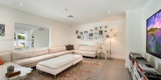 861 Harbor Dr Gallery 14