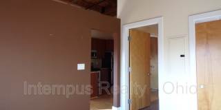 150 E Main St Gallery 11