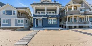 289 Beachfront Gallery 1