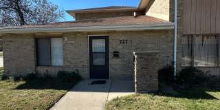 610 Greene St Gallery 1