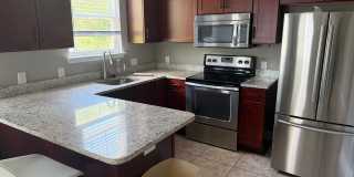 1/1 APARTMENT BY DOAK CAMPBELL Gallery 9