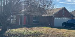 Comfortable Home in Moore Gallery 1