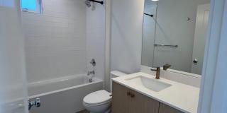 Beautiful Blackwood Home Ballard! Gallery 11