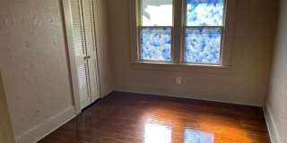 Charming 3 Bed, 2 Bath Brick Bungalow – Available Now! Gallery 11