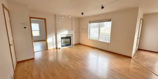 Three Bedroom Townhome with Creek in Backyard Gallery 1