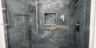 228 Orchid St Gallery 23