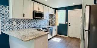 7517 BELMONT Avenue Gallery 8
