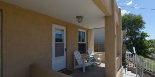 Charming 2 bed furnished Duplex Gallery 1