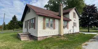 3 Bedroom (with an extra room) Home Available in Marne, MI Gallery 1
