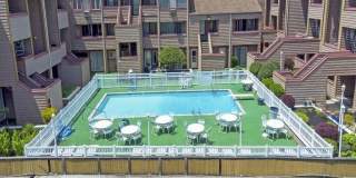 330 42nd St S Gallery 1