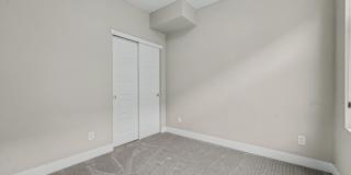 2 Bed, 1 Bath Townhouse with Roof Top Deck Gallery 12