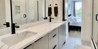 629 N Queen Street Gallery 44