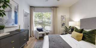 The Lola The Lola Gallery 10