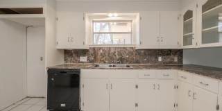 2725 DEVON ROAD Gallery 8