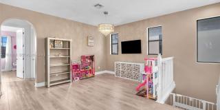 865 SW 113th Ln Gallery 27