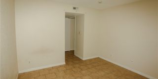 2835 Winkler Avenue Gallery 9