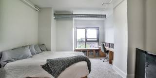 Pasquale at Waterfront Place Gallery 5