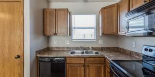 GREAT FLOORPLAN!! 4 Bed, 3 Bath Home in Northwest Ankeny Gallery 5