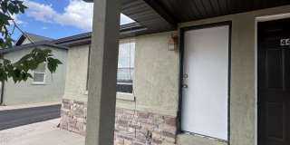One bedroom Duplex Home near University Gallery 1