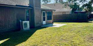 3 Bedroom - 2 Bathroom - 2 Car Garage Gallery 1