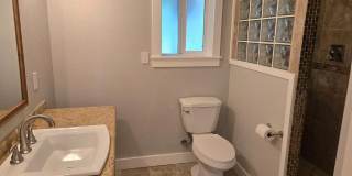 300 West Iowa Street Gallery 11