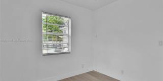 2217 SW 1st Ct Gallery 37