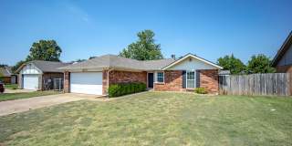 Charming Edmond Home Gallery 1