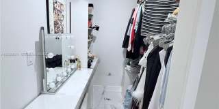 11020 SW 42nd Ter Gallery 16