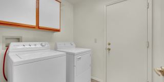 A Must See!!! Beautiful 2/2 home!!! Summerlin!! Gallery 22