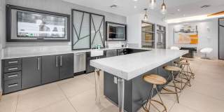 930 Central Flats Gallery 17