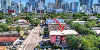 458 SW 9th St Gallery 20