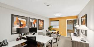 Van Dyke Apartments Gallery 10