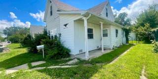 4 bedroom 1.5  bath  home Gallery 1