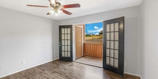 Marine Creek Apartments Gallery 20