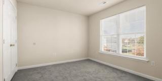 1 KARENDALE Court Gallery 16