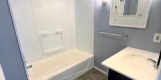 Two bedroom one bathroom single level home for rent Gallery 12