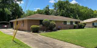 Spacious Home! Gallery 1