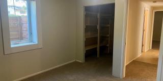 Home with Tons of Space!! Gallery 16