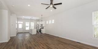 2240 E 97th Street Gallery 4