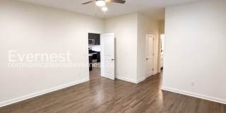 2218 14th Avenue Gallery 8